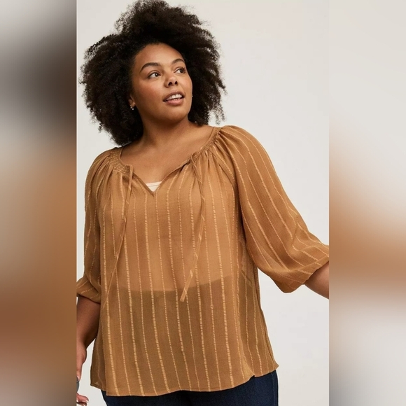 Torrid Chiffon Peasant Cropped Raglan Sleeve Blouse 0 - Picture 1 of 7